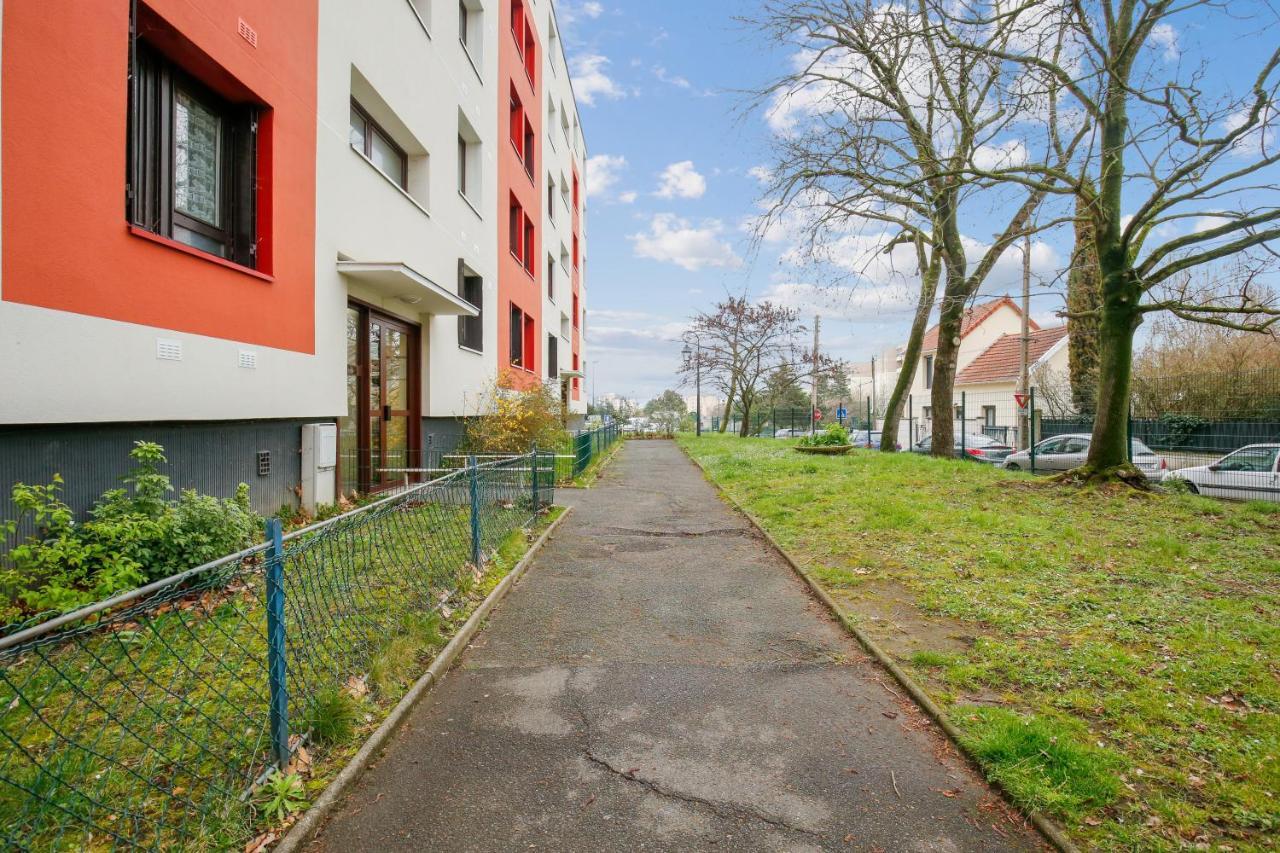 Budget Apart Near Paris ฟรังกงวิลล์ ภายนอก รูปภาพ